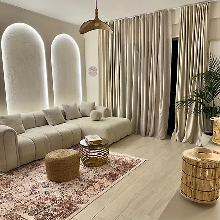 Vlorë Lungomare Luxury Sea View Apartaments מראה חיצוני תמונה