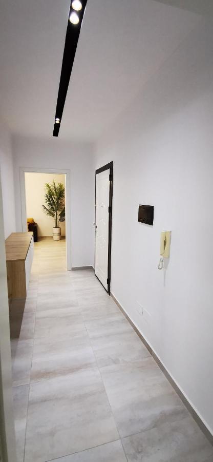 Vlorë Lungomare Luxury Sea View Apartaments מראה חיצוני תמונה