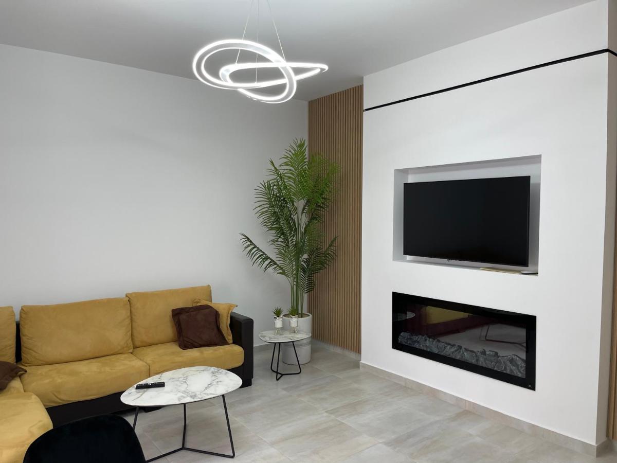 Vlorë Lungomare Luxury Sea View Apartaments מראה חיצוני תמונה
