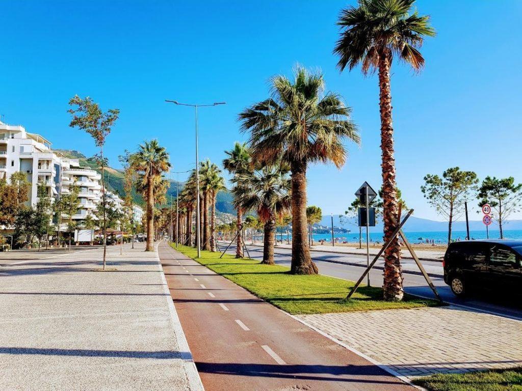 Vlorë Lungomare Luxury Sea View Apartaments מראה חיצוני תמונה