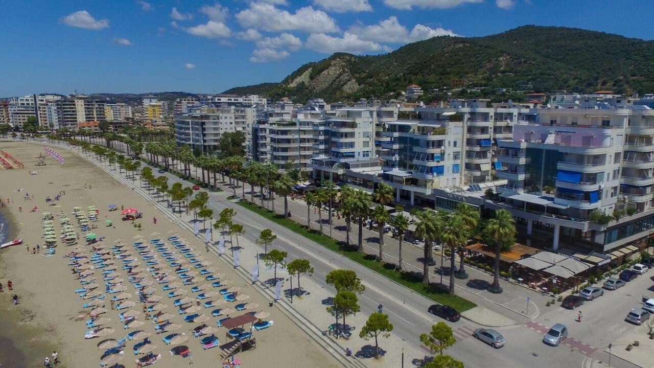 Vlorë Lungomare Luxury Sea View Apartaments מראה חיצוני תמונה