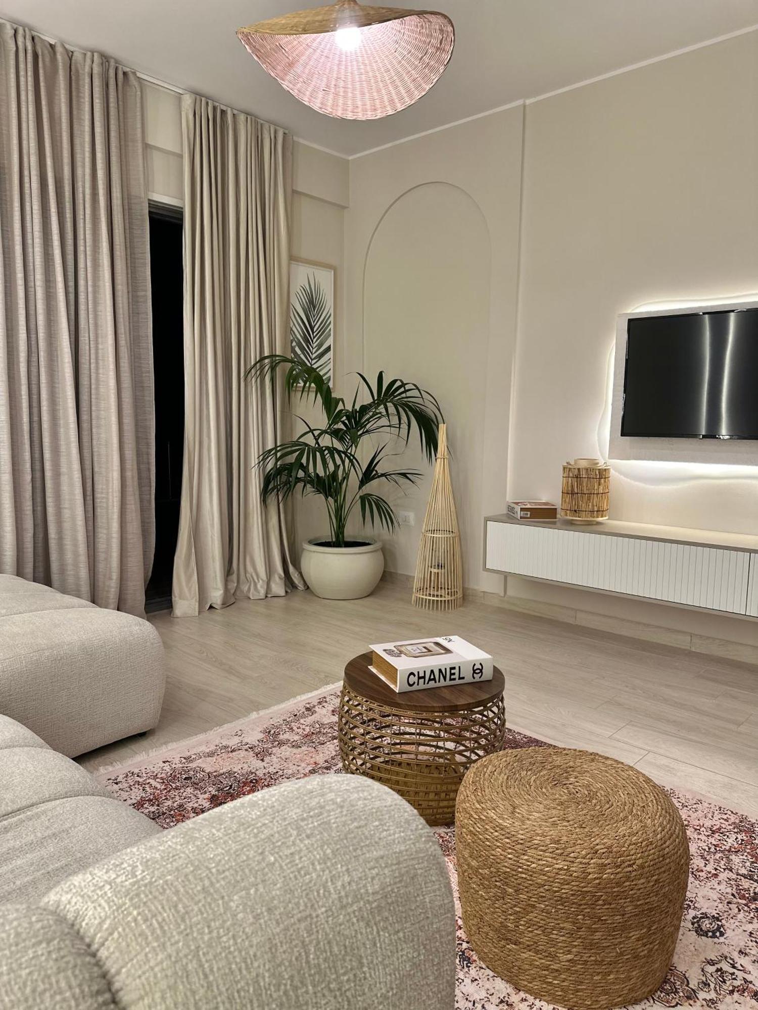 Vlorë Lungomare Luxury Sea View Apartaments מראה חיצוני תמונה