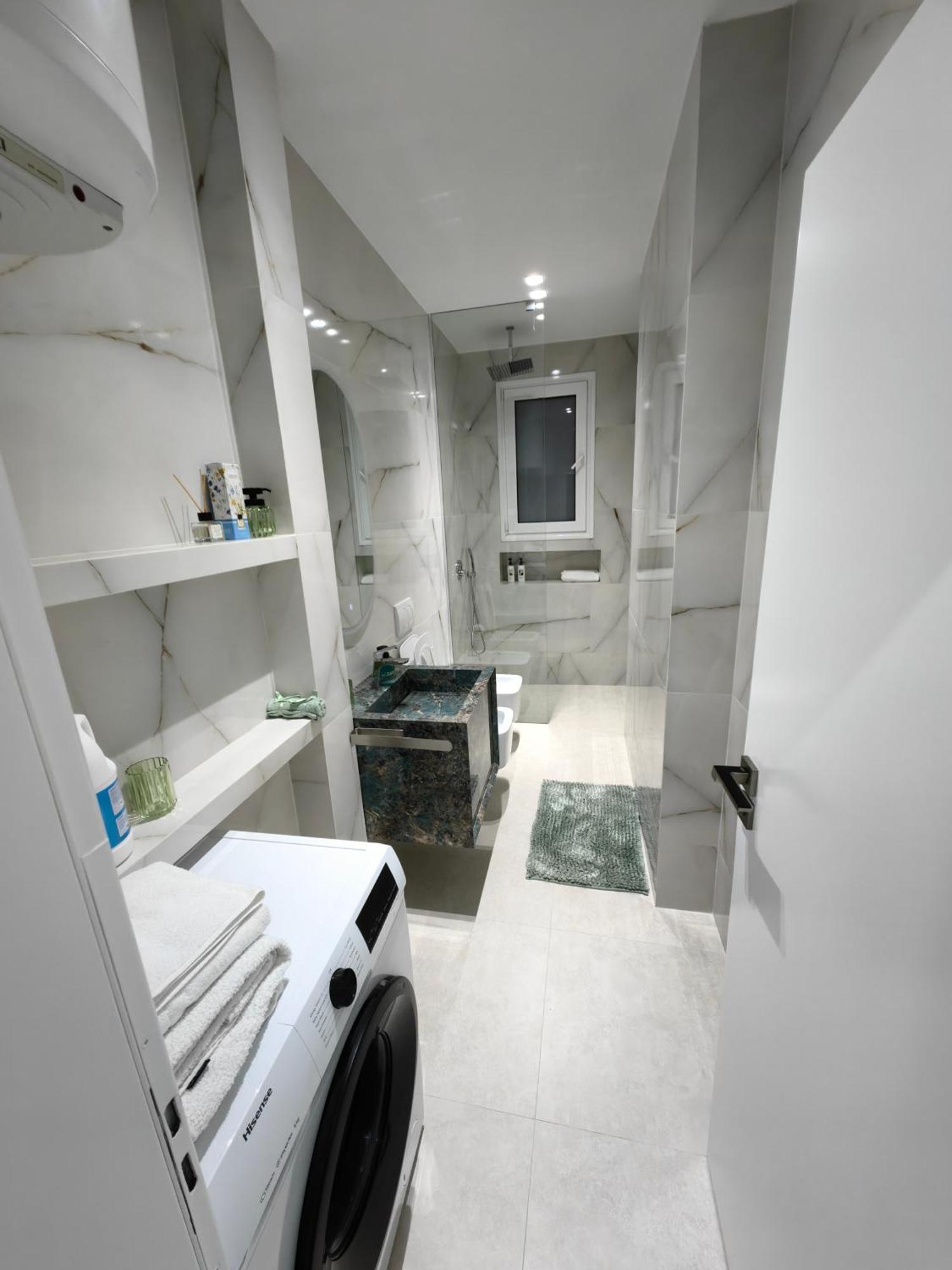 Vlorë Lungomare Luxury Sea View Apartaments חדר תמונה