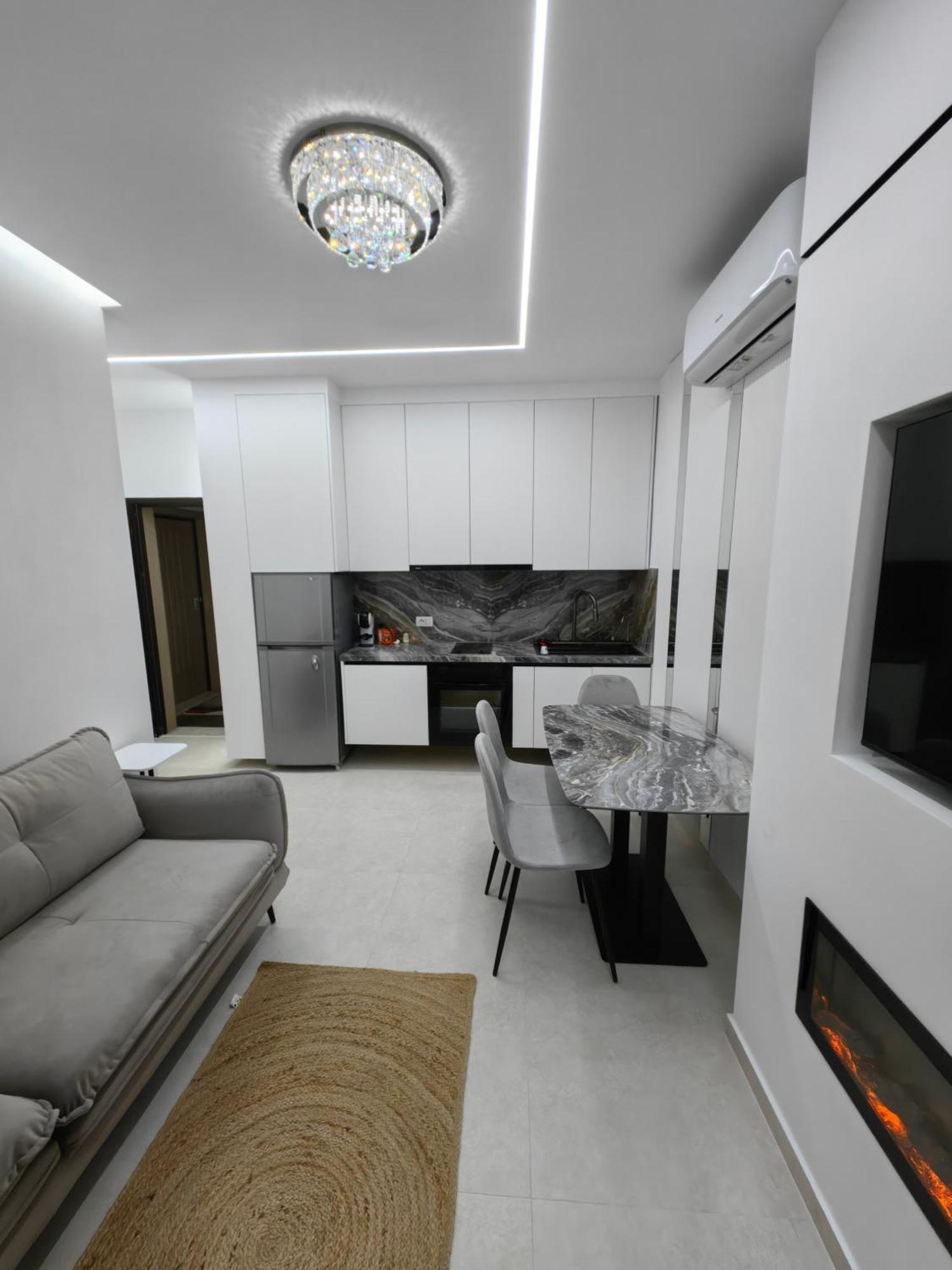 Vlorë Lungomare Luxury Sea View Apartaments חדר תמונה