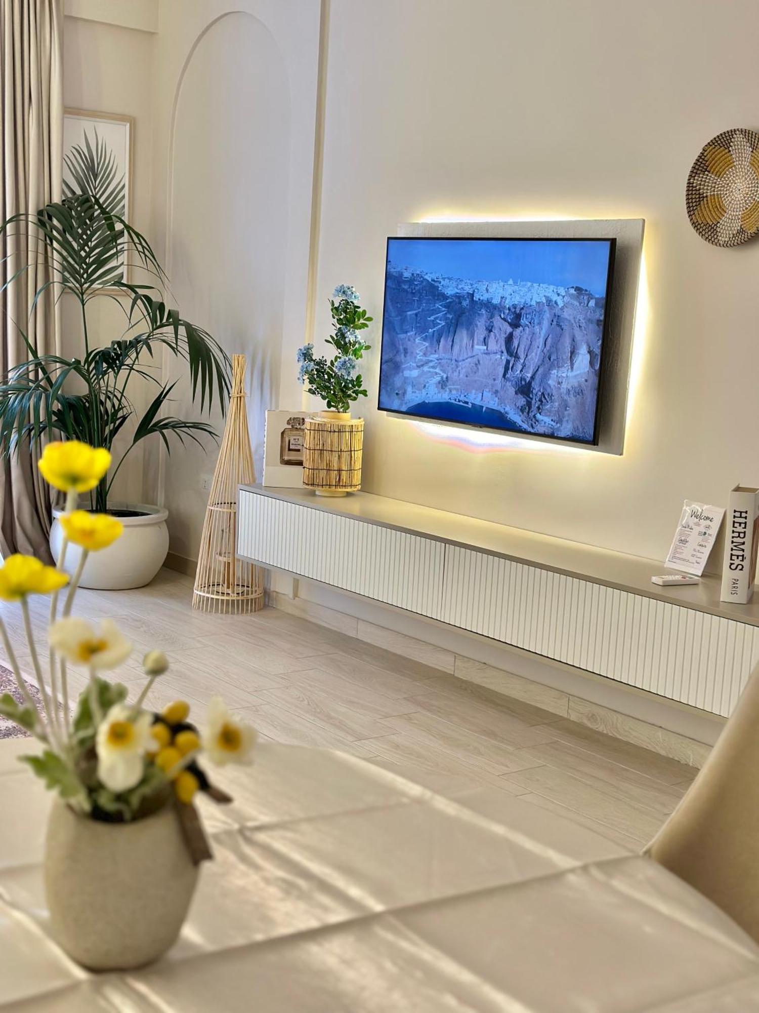 Vlorë Lungomare Luxury Sea View Apartaments מראה חיצוני תמונה
